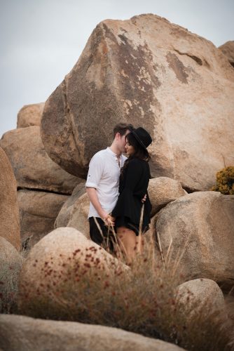 joshue_tree_engagement_travel_photography