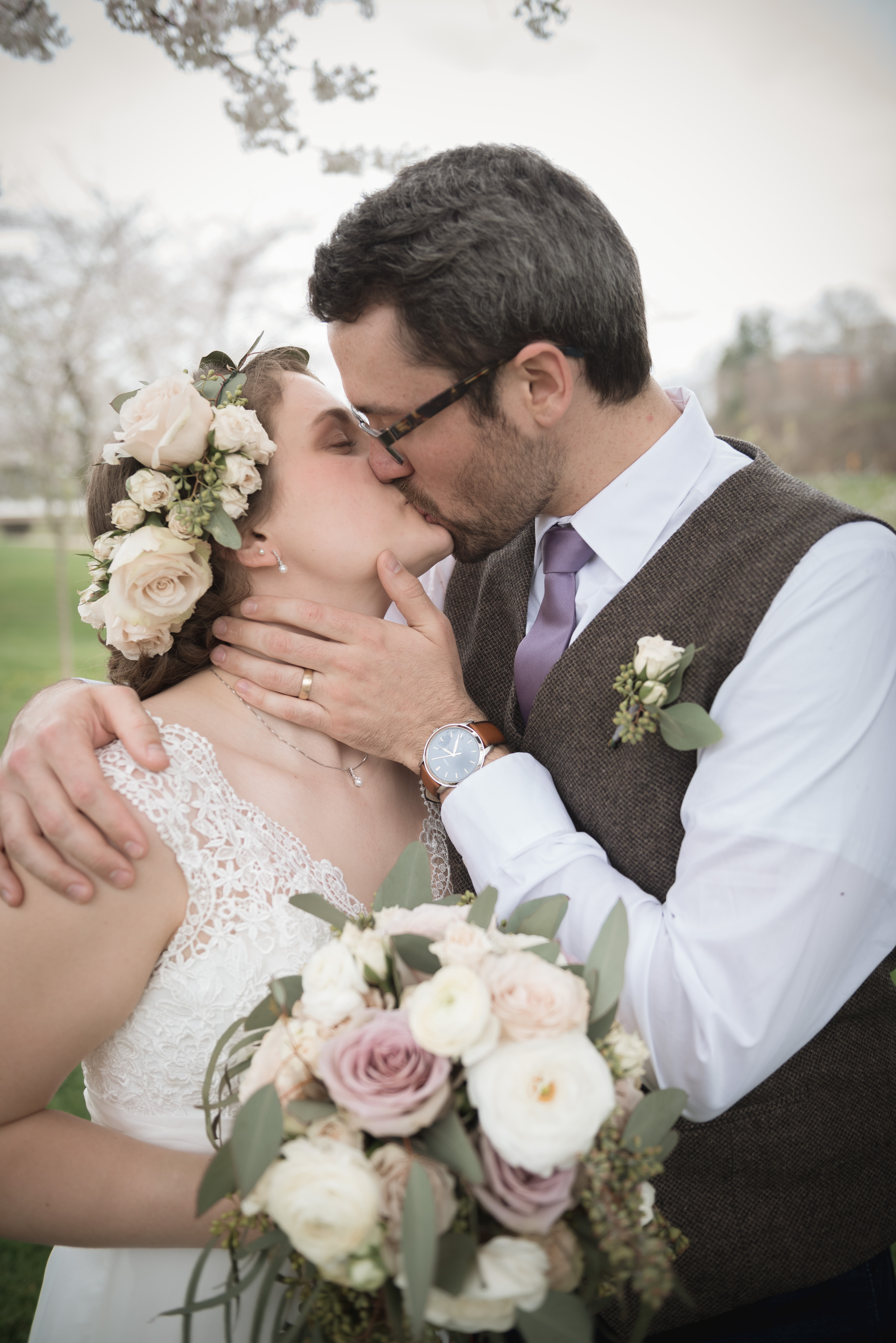 Marriage_Photography__Bride_Groom_wedding_Athens_Ohio_OH_lifestyle_documentary_Cherry_trees_spring