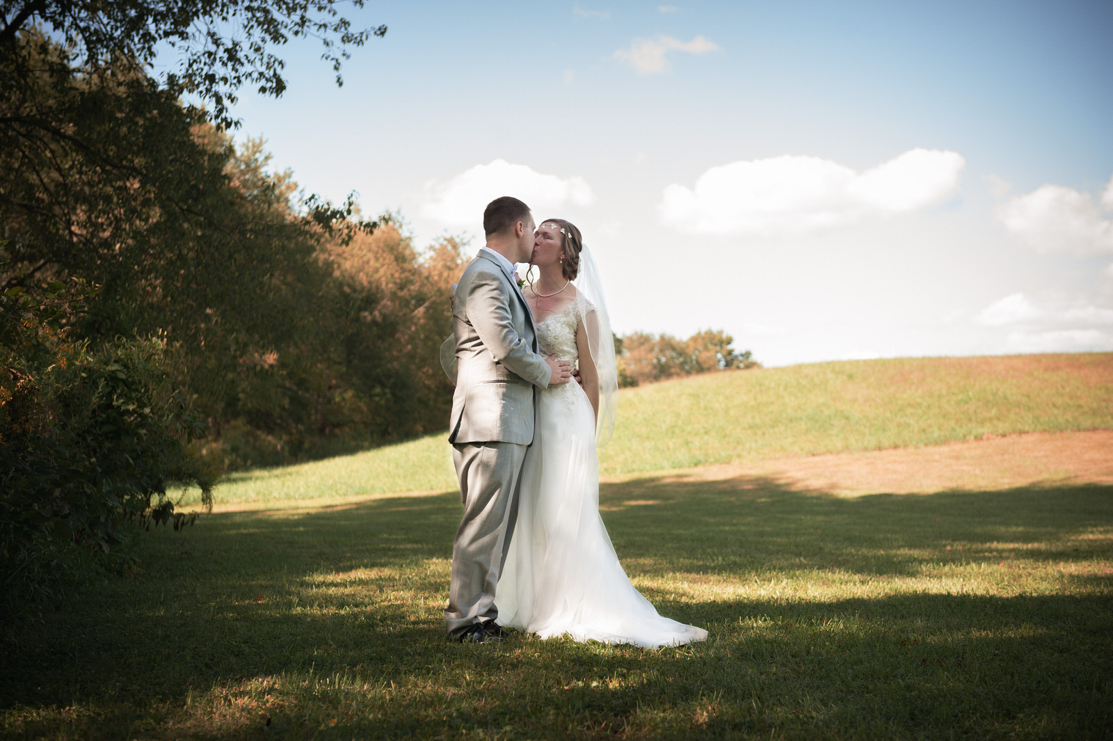 Hocking-hills-athens-lancaster-logan-ohio-wedding-photography-photographer-marriage-heart of the country-outdoors-princess-bride